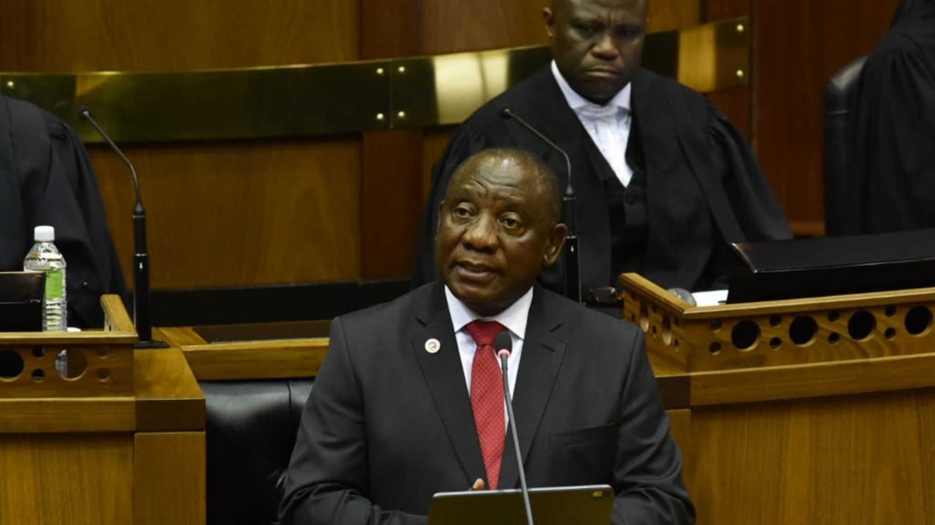Ramaphosa supports correction to Electricity